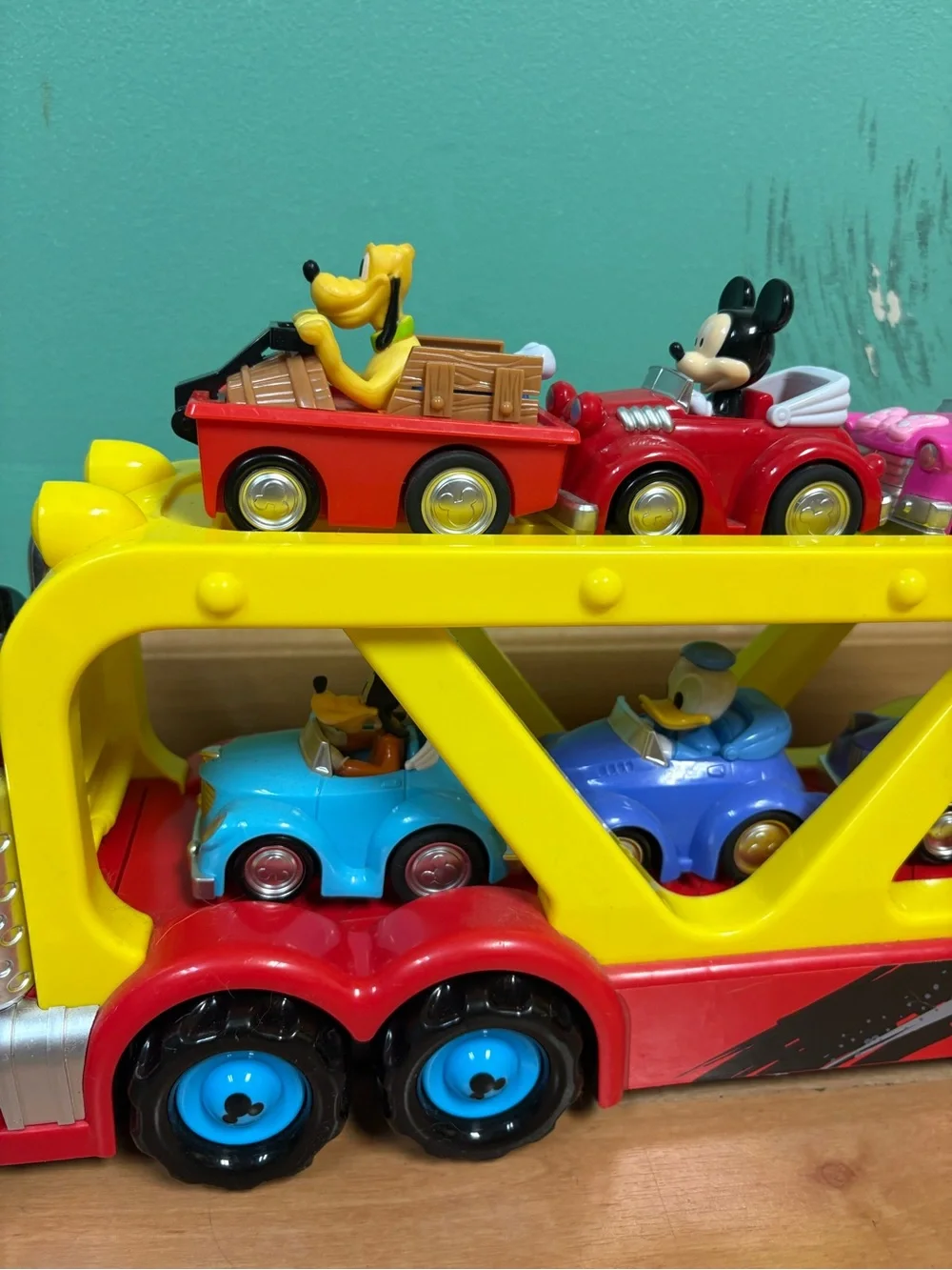 Mickey Mouse Truck